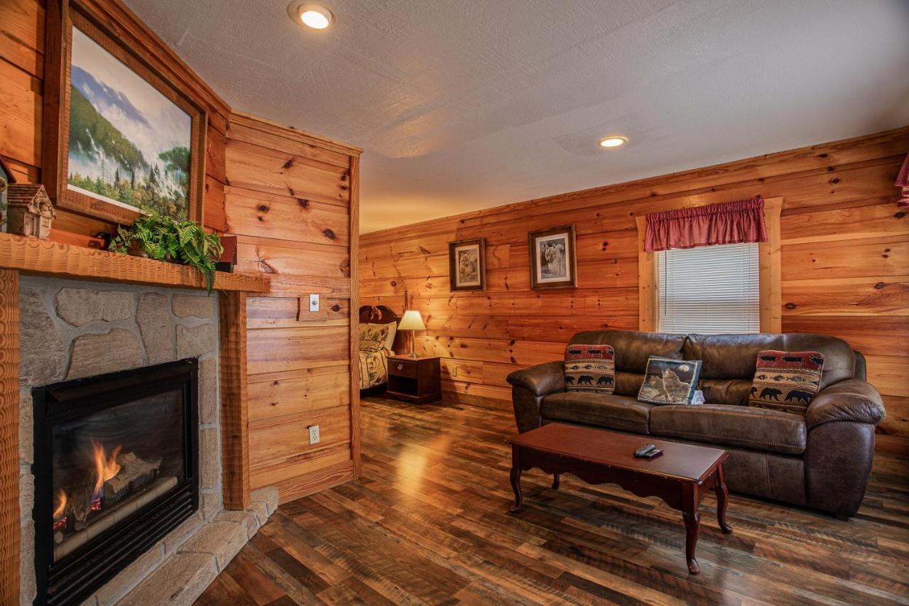 Great Wolf Cabin In Pigeon Forge! Villa Ngoại thất bức ảnh